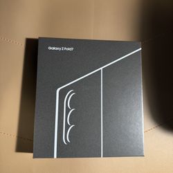 Samsung Galaxy Z Fold - 512GB (Unlocked) - Black (NEW)