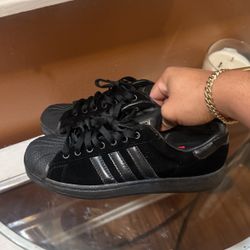 Adidas Superstar Size 7 1/2