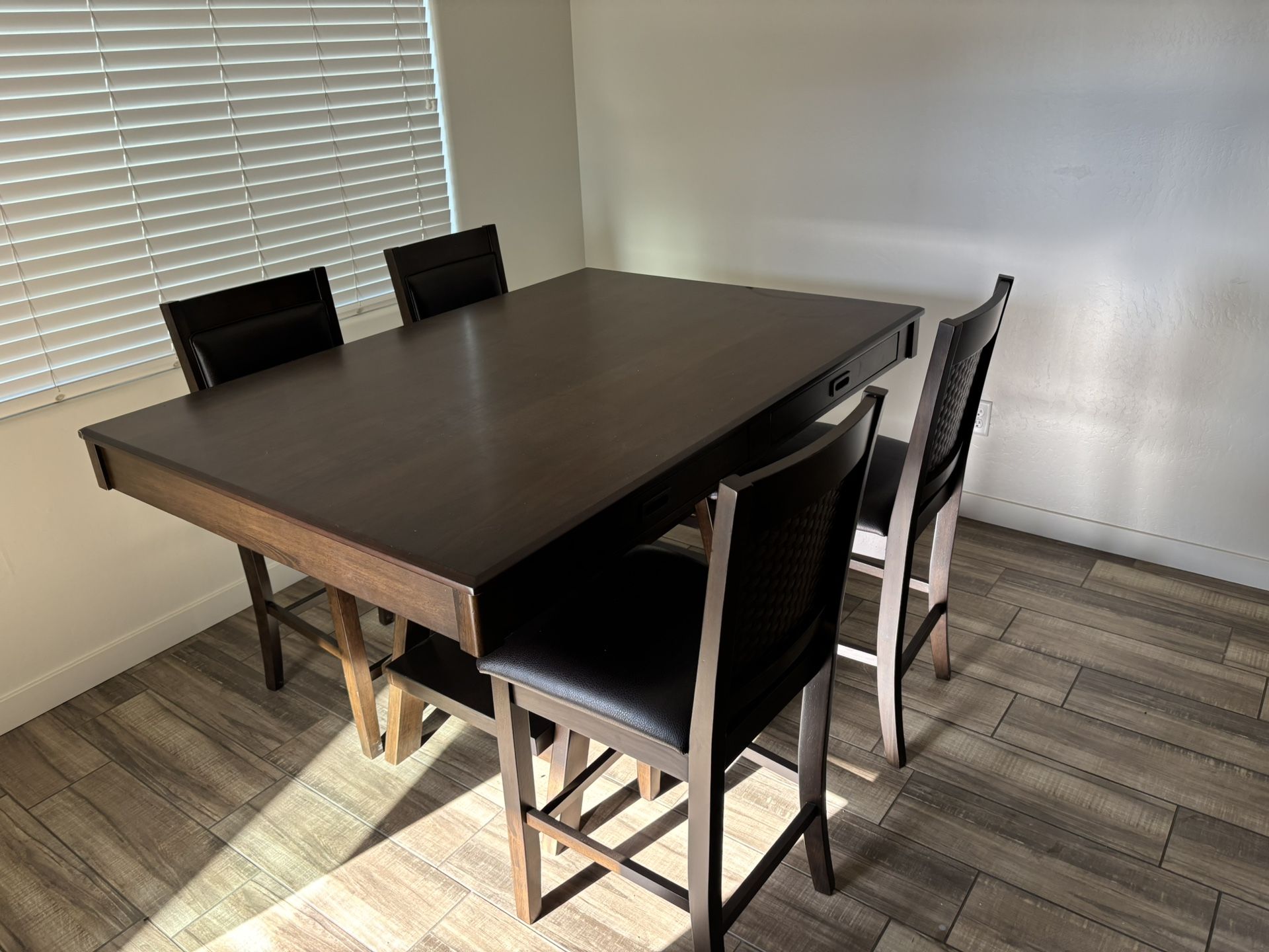 Dining Room Table And Chairs
