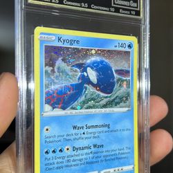 Pokémon Kyogre (2023)  Crown Zenith - Cosmos Holo Exclusive