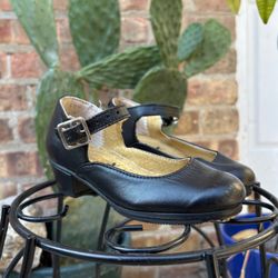 Girls Beginner Folklorico Shoes