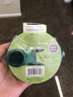 Formula dispenser