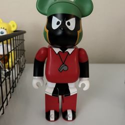Bearbricks x Martin The Martian 400%