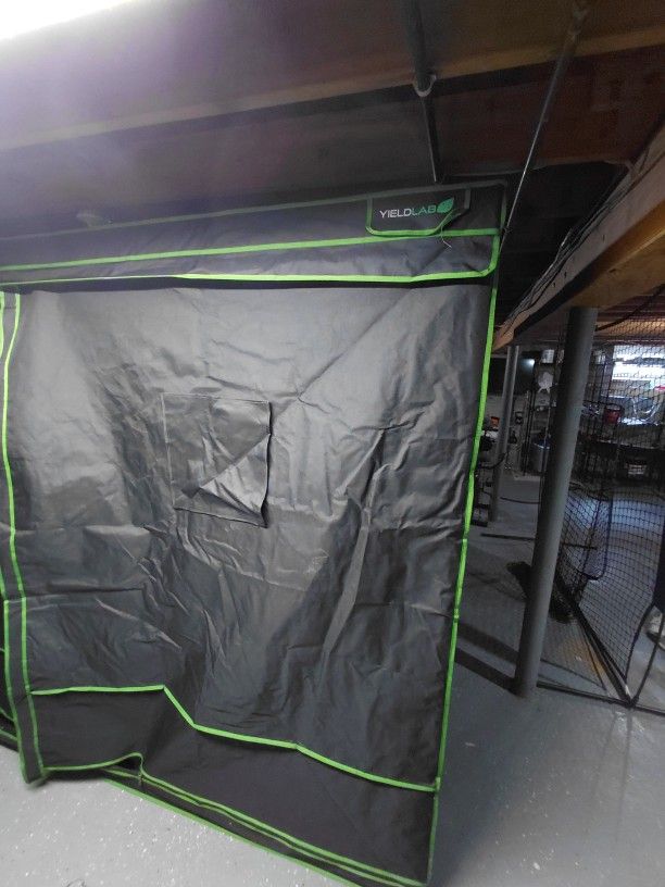 Indor Yield Lab Grow Tent