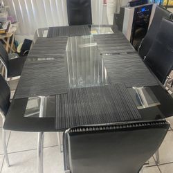 Free Glass Dining Table