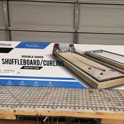 Shuffleboard/Curling Game
