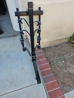 Thule 4 Bike Hitch Rack
