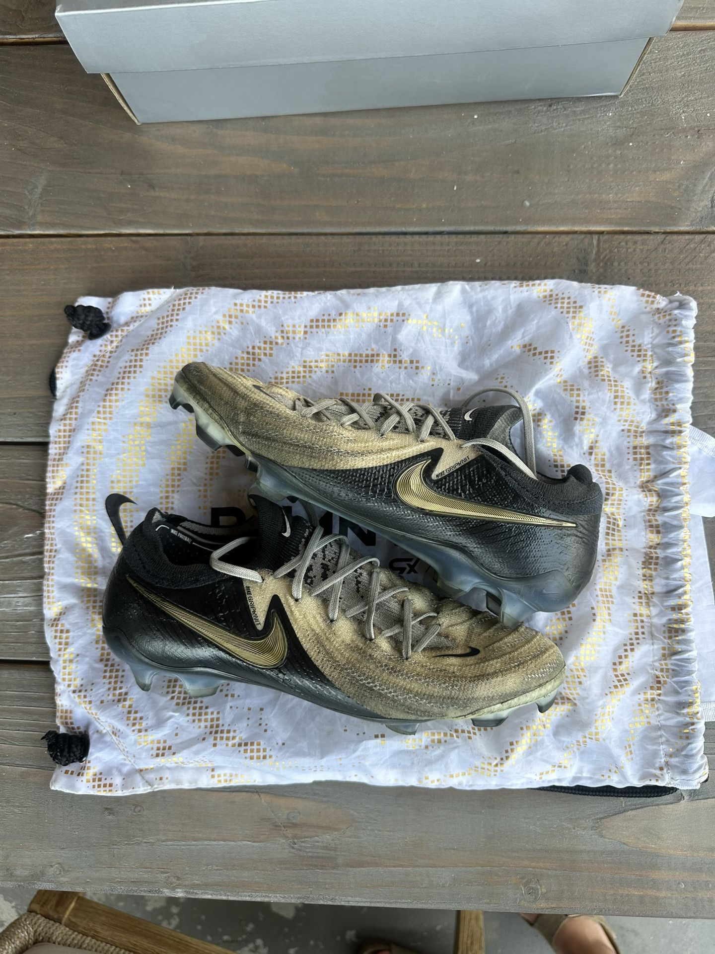 Nike phantom Elite