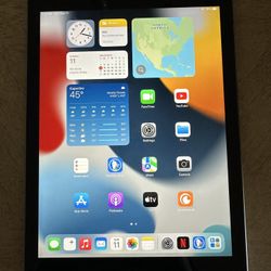 Apple iPad 6th Generation 32 GB