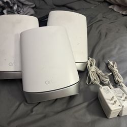 Netgear ORBI Tri-band WiFi 6 RBR750 AX4200 3 Pack