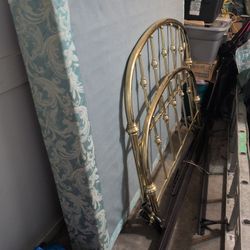 Queen Bedframe And Box spring