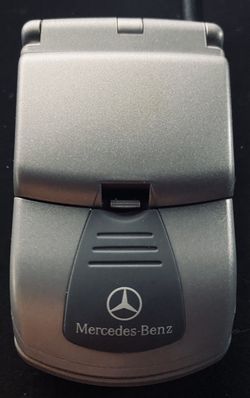 Rare Mercedes-Benz Vintage Motorola Timeport Cell Phone P8097, Q(contact info removed),