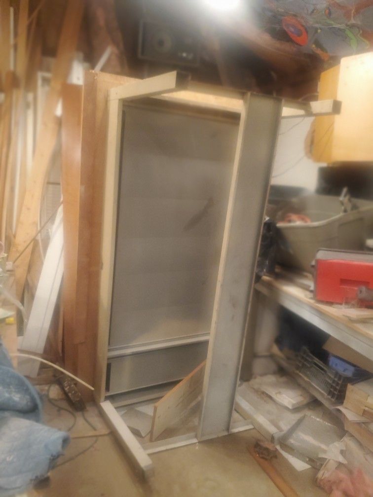 Large Router Table Wirh Router