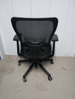 Haworth Zody Ergonomic Task Chair Mesh Back 