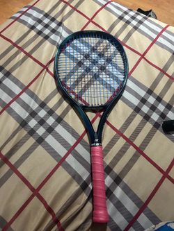 Yonex ezone 2022