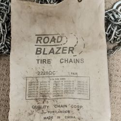 Quality Chain Corp Road Blazer Tire Chains (Model 2228QC) - Pair Gently Used