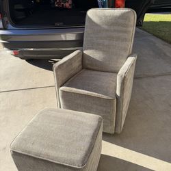 Rocking Chair+ leg tester