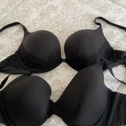 VS Bras