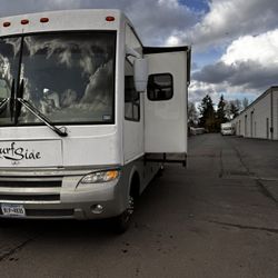 2007 National Surfside 32ds