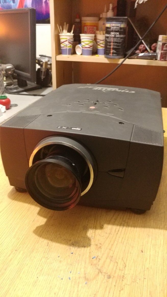 Christie lw25 projector