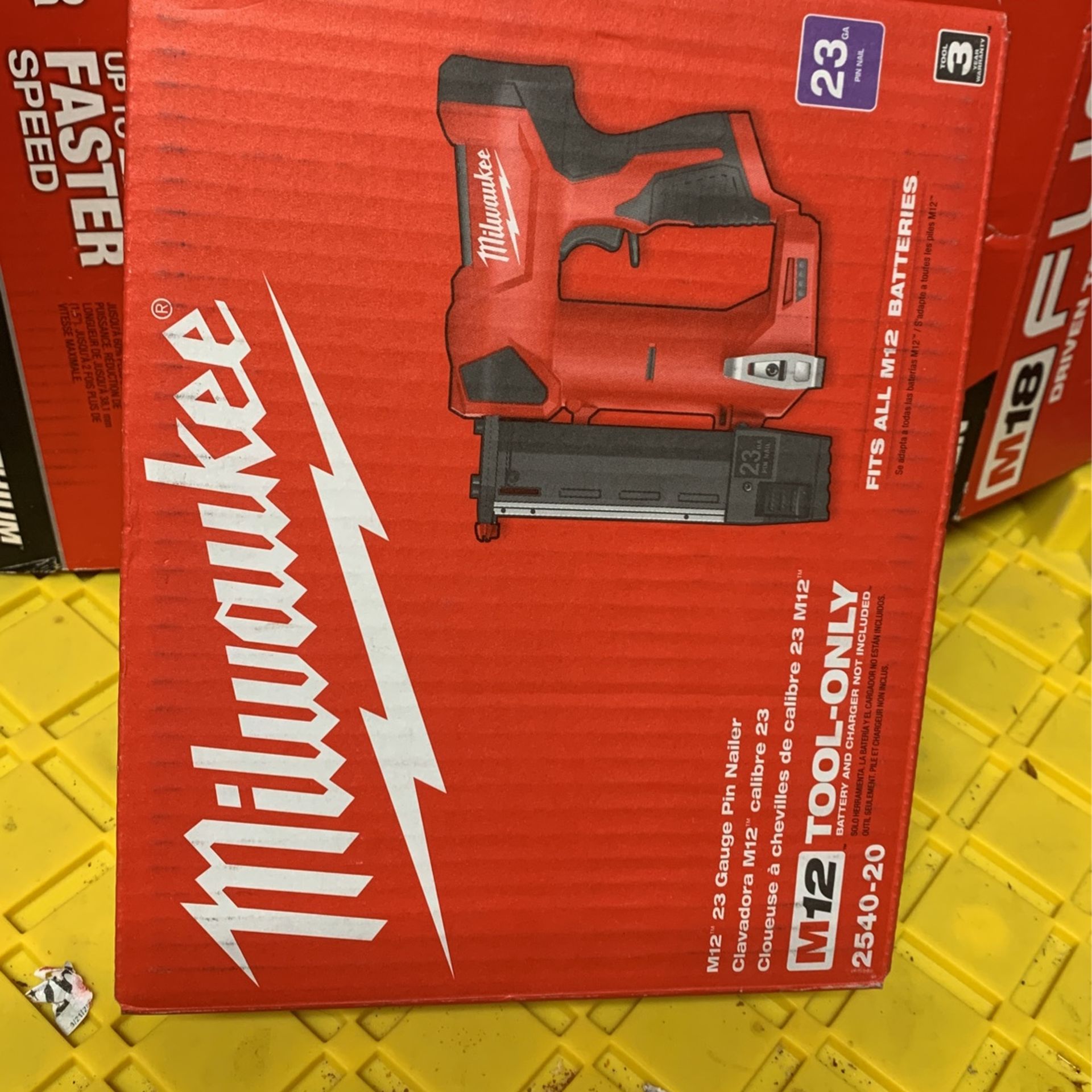 23 gauge pin outlet nailer milwaukee