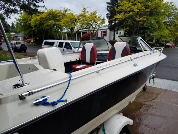 Boat 1978 16ft chrestliner 1986 merc 150 black max outboard