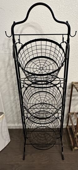 Metal Wire Basket Stand