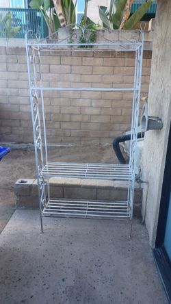 White Wrought Iron Bakers Rack
