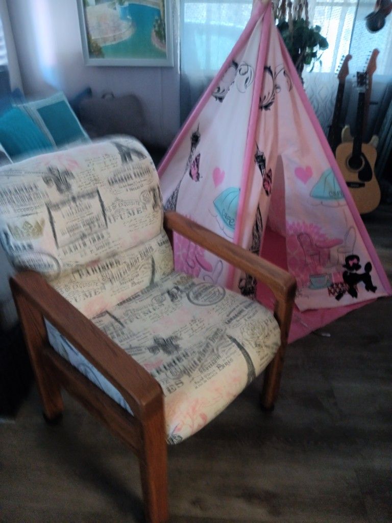 NEW PARIS TENT & PARIS CHAIR
