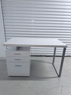 White Office Desk with 3-Drawer Cabinet