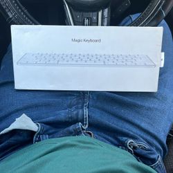 Magic Keyboard 