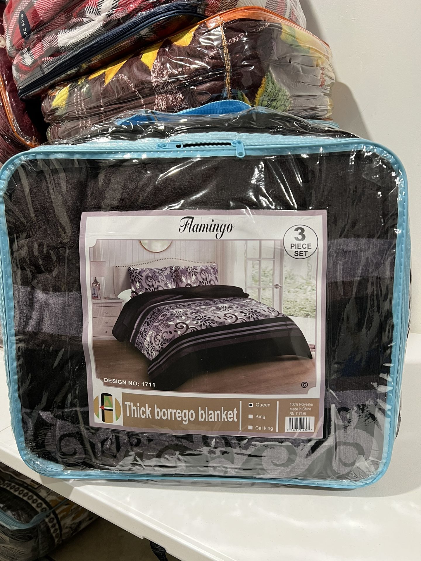 ❄️ Kick Off 2025 in Ultimate Comfort! ❄️