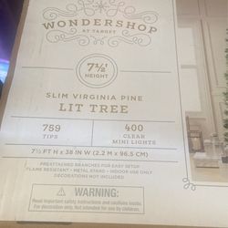 XMAS TREE / Árbol De Navidad 