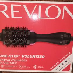 REVLON ONE STEP VOLUMIZER 