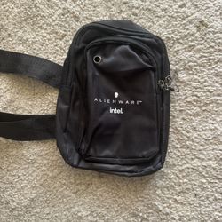 Trendy Alienware Bag