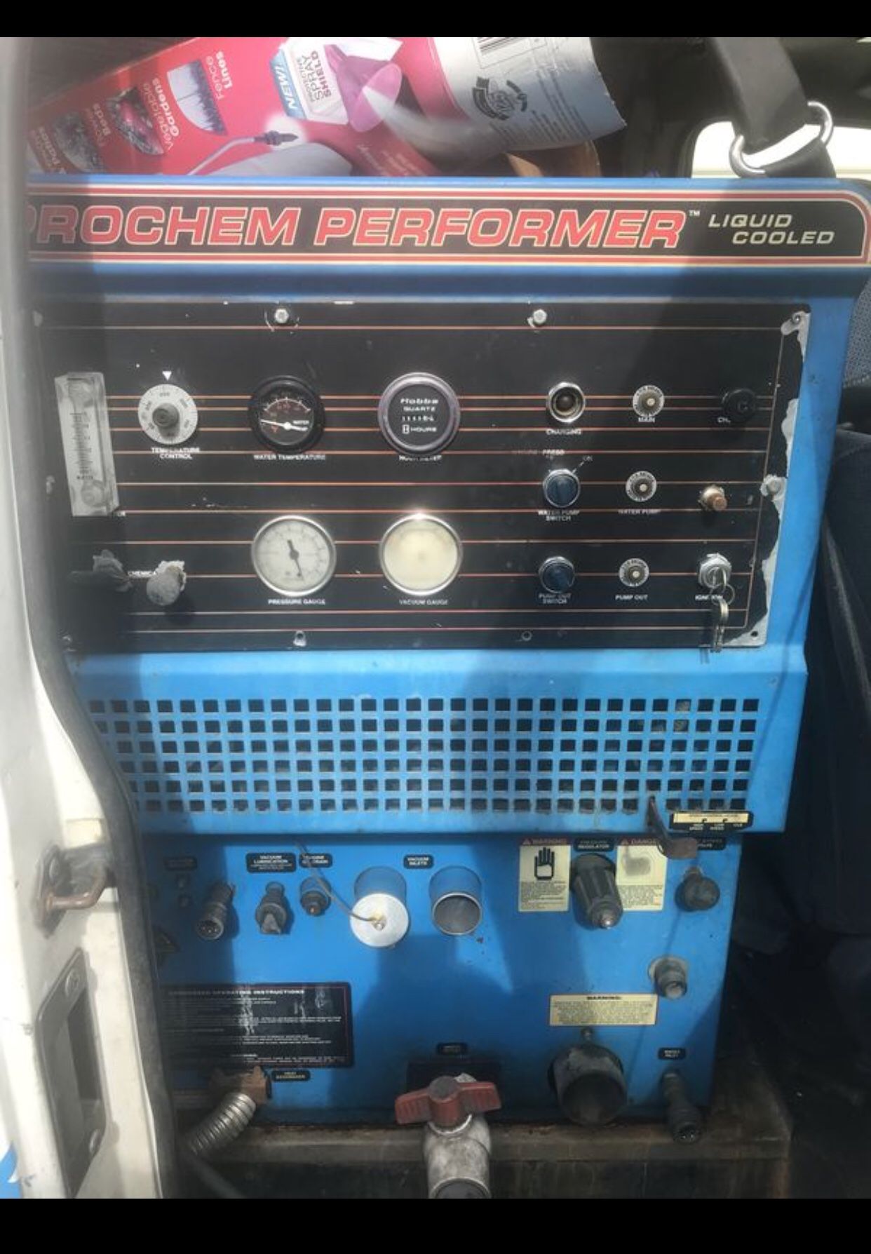 Truck mount carpet cleaning equipment works great
