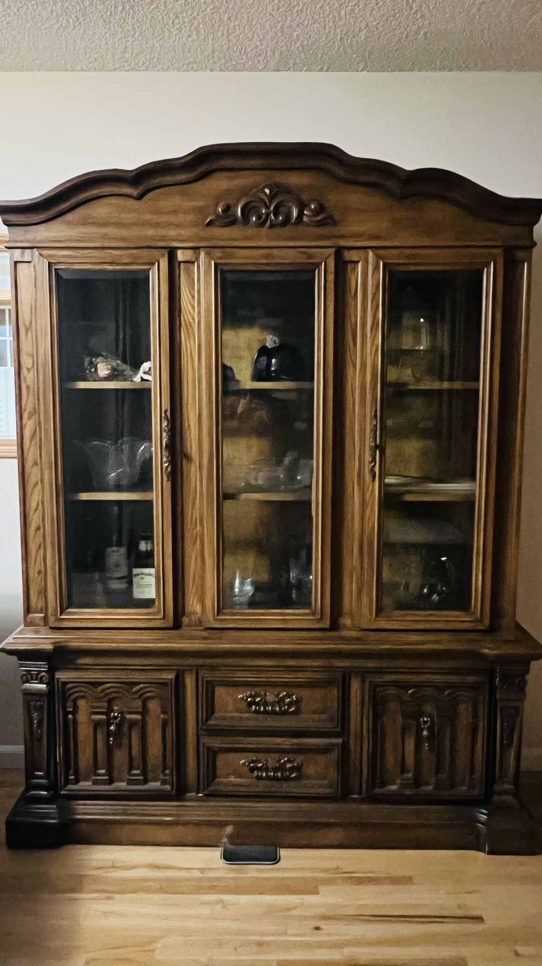 Display China Cabinet