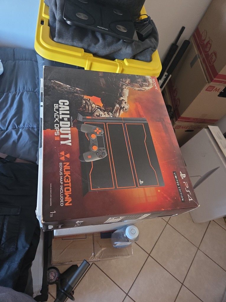PS4 black Ops 3 Limited Edition