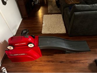 Radio Flyer 500 ride-on toy