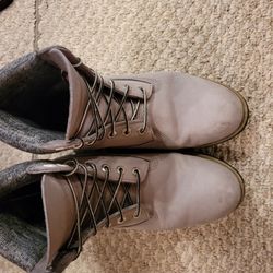 Men's Gray Timberland Hiking Boots Size 9