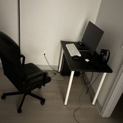 DESK WITH CHAIR
