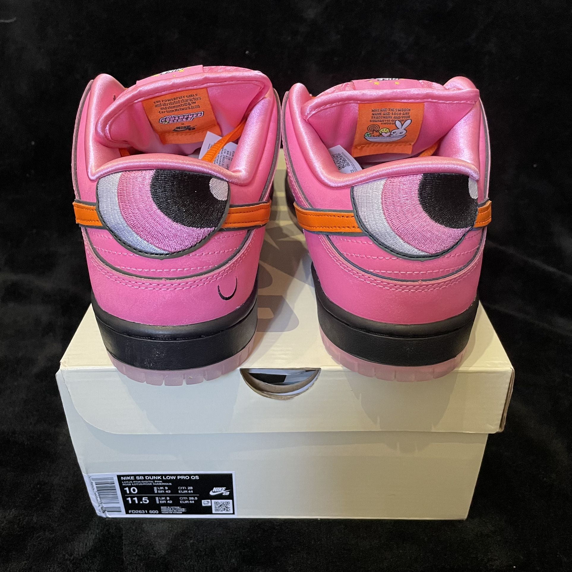 Nike SB Dunk Low - Powerpuff Girls Blossom - Men
