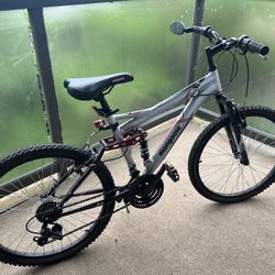 24" Mongoose Ledge 2.1 Mountain Bike