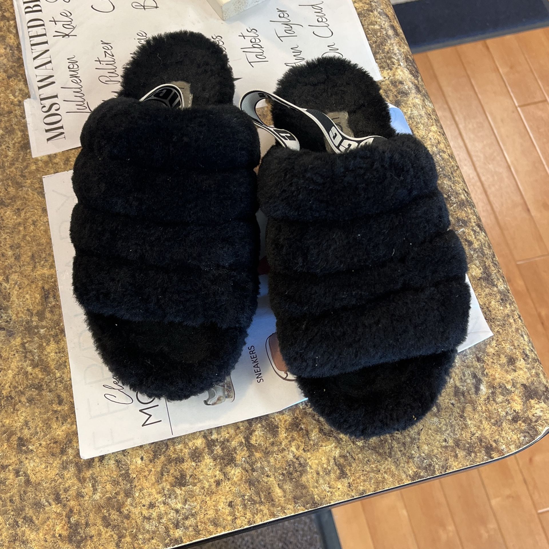 Ugg Slipper
