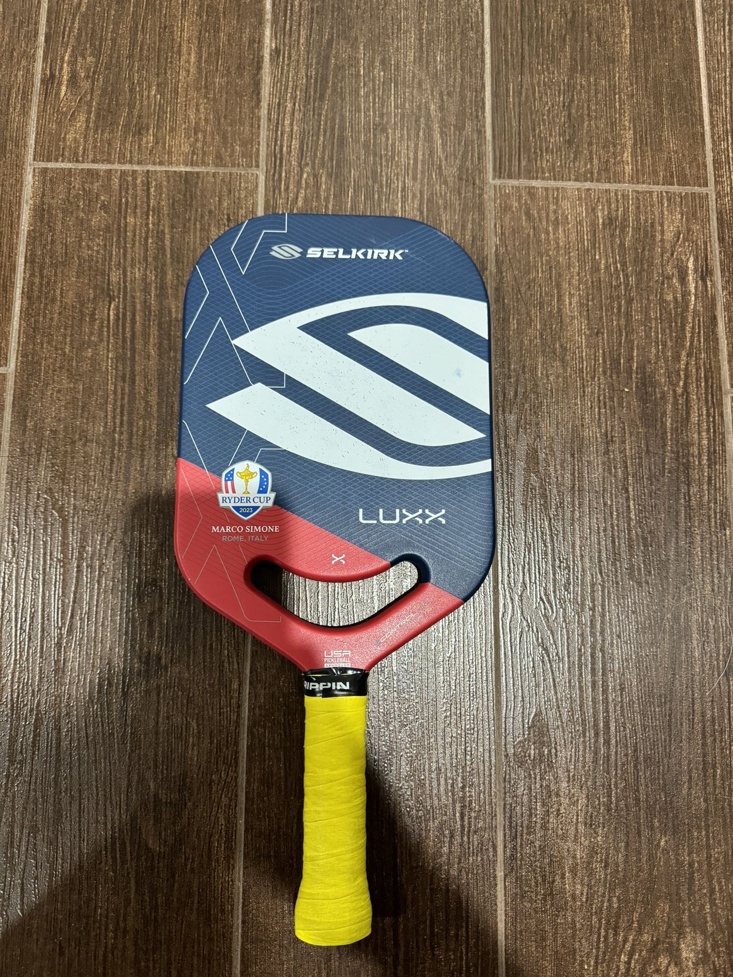 Luxx selkirk paddle 