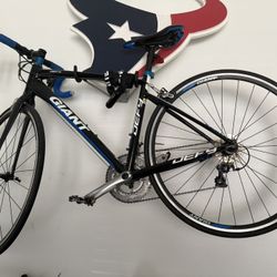 Giant defy bike 