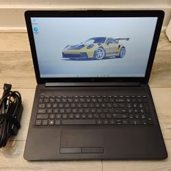 HP Laptop w/Windows 11 Pro 
