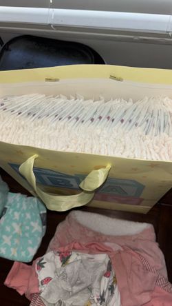 New born pampers