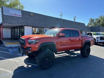 2017 Toyota Tacoma TRD OFF ROAD, PRO COMP LIFT, 5.29 GEARS LOTS MODS