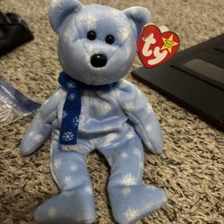Holiday Teddy 1999 Beanie Babies